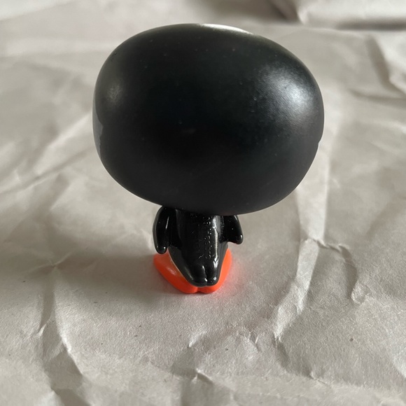 Littlest Pet Shop Black Puffin - Picture 3 of 4